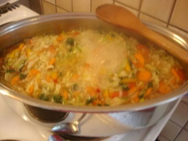 Rezept: Gemüsesuppe zum Abnehmen Bild Nr. 10 Gemüsesuppe zum Abnehmen - Rezept - Bild Nr. 10