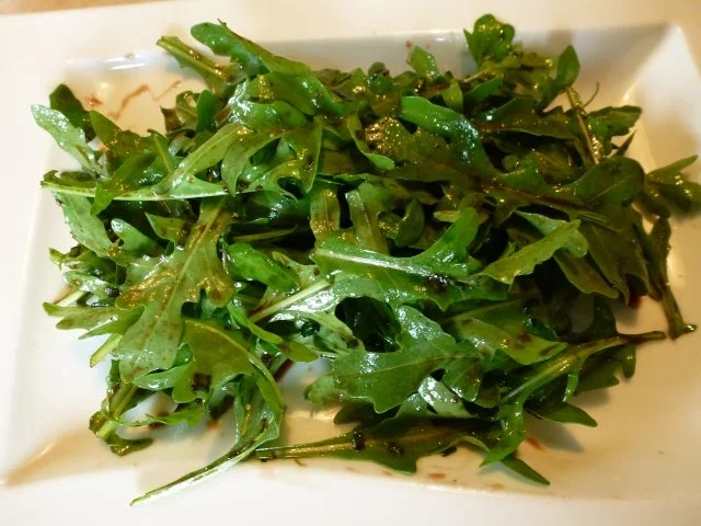 Rezept: Wilde Rauke Salat mit Frikadelle Bild Nr. 3 Wilde Rauke Salat mit Frikadelle - Rezept - Bild Nr. 3