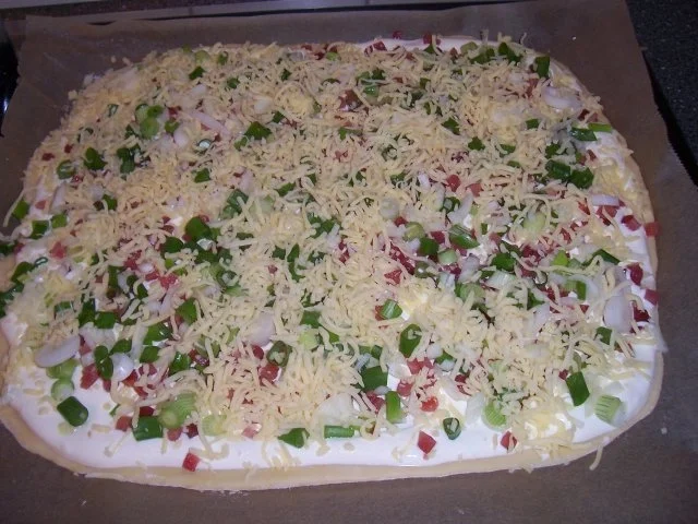 Flammkuchen mit Käse überbacken - Rezept - Bild Nr. 10