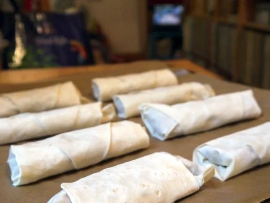 Yufka-Teigtaschen mit Minz-Knoblauch-Dip - Rezept - Bild Nr. 12