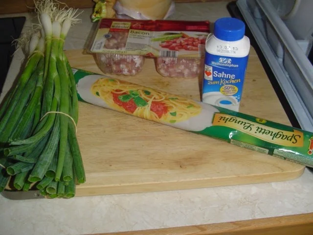 Rezept: Lauchspecksoße zu Spaghetti Bild Nr. 2 Lauchspecksoße zu Spaghetti - Rezept - Bild Nr. 2