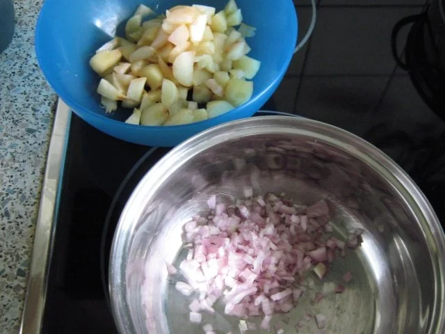 fruchtig-scharfes Bergpfirsich-Rosmarin-Chutney - Rezept - Bild Nr. 2