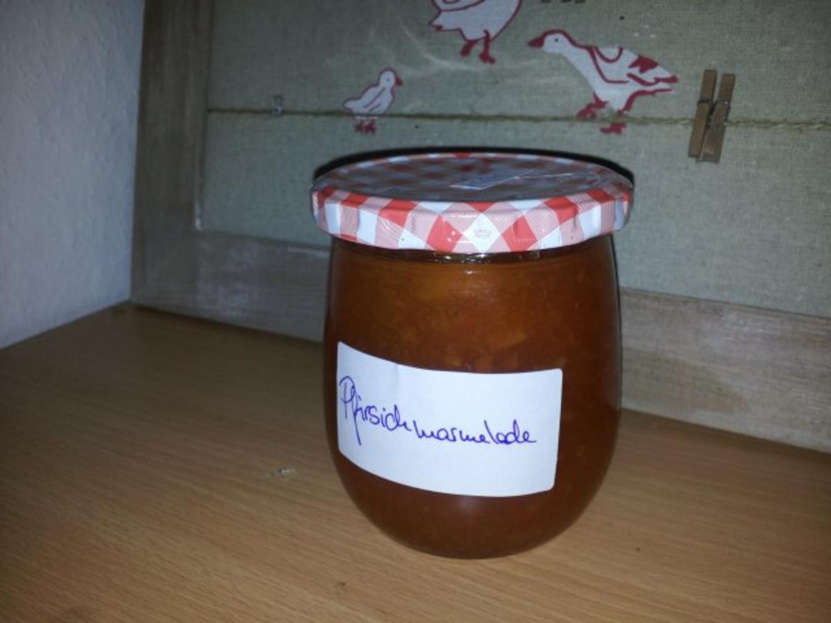 Pfirsichmarmelade *de luxe* - Rezept mit Bild - kochbar.de