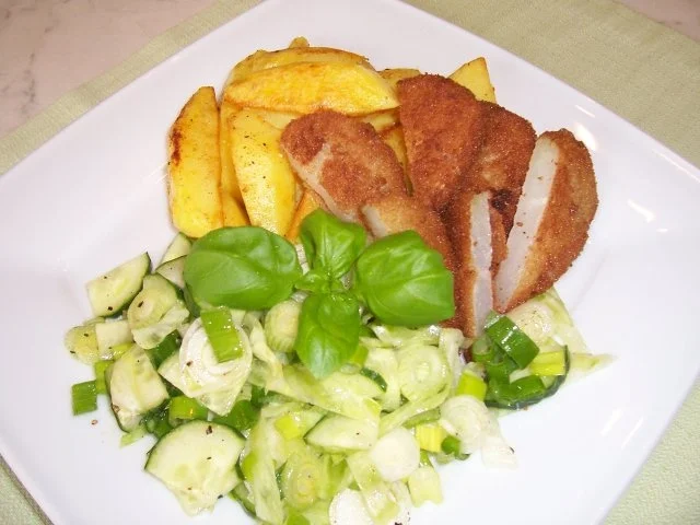 Rezept: Kohlrabi -" Schnitzel" mit Backkartoffeln Kohlrabi -" Schnitzel" mit Backkartoffeln - Rezept