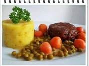 Rezept: Wรผrzige Stampfkartoffeln mit Bulette und Gemรผse dazu. Wรผrzige Stampfkartoffeln mit Bulette und Gemรผse dazu. - Rezept