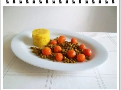 Rezept: Würzige Stampfkartoffeln mit Bulette und Gemüse dazu. Bild Nr. 12 Würzige Stampfkartoffeln mit Bulette und Gemüse dazu. - Rezept - Bild Nr. 12