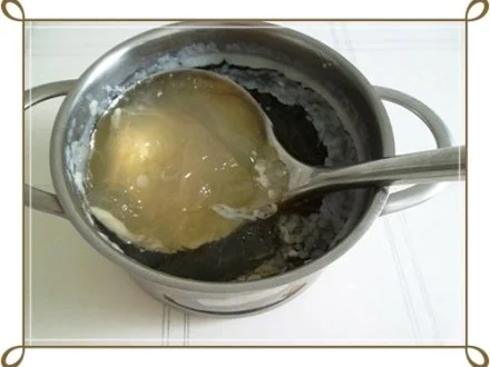 Rezept: Lauch-Kartoffelcremesuppe mit gewürfelter Wurst dazu. Bild Nr. 8 Lauch-Kartoffelcremesuppe mit gewürfelter Wurst dazu. - Rezept - Bild Nr. 8