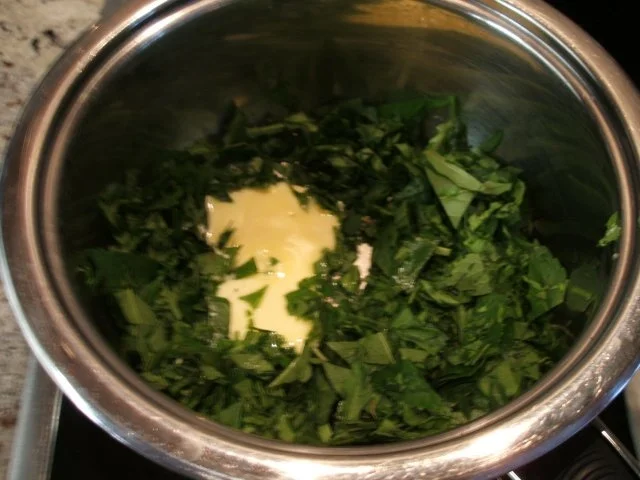 Suppen: Grüne Suppe mit Hühnchen-Croutons - Rezept - Bild Nr. 4