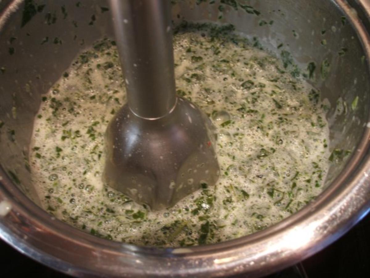 Suppen: Grüne Suppe mit Hühnchen-Croutons - Rezept - Bild Nr. 5