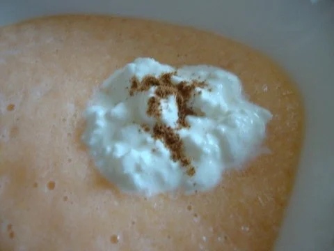 Rezept: Kalte Melonensuppe mit Frischkäse Bild Nr. 7 Kalte Melonensuppe mit Frischkäse - Rezept - Bild Nr. 7