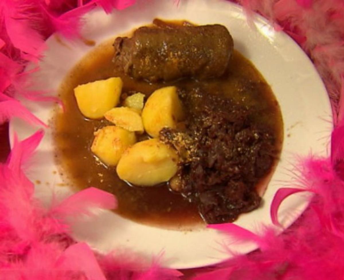 Rindsrouladen mit Rotkohl (Natascha Ochsenknecht) - Rezept - kochbar.de