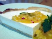 Vanille-Frischkäse-.Tarte mit scharfem Ananas-Kompott - Rezept