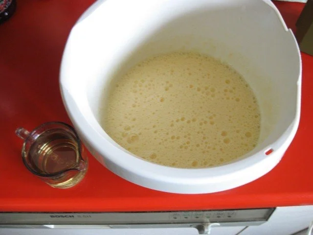 Rezept: Nuss - Joghurt - Gugelhupf Bild Nr. 5 Nuss - Joghurt - Gugelhupf - Rezept - Bild Nr. 5