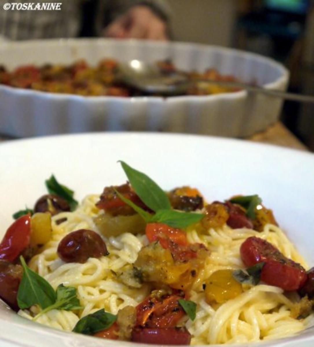 Spaghetti mit wilden Tomaten aus dem Ofen - Rezept - Bild Nr. 10