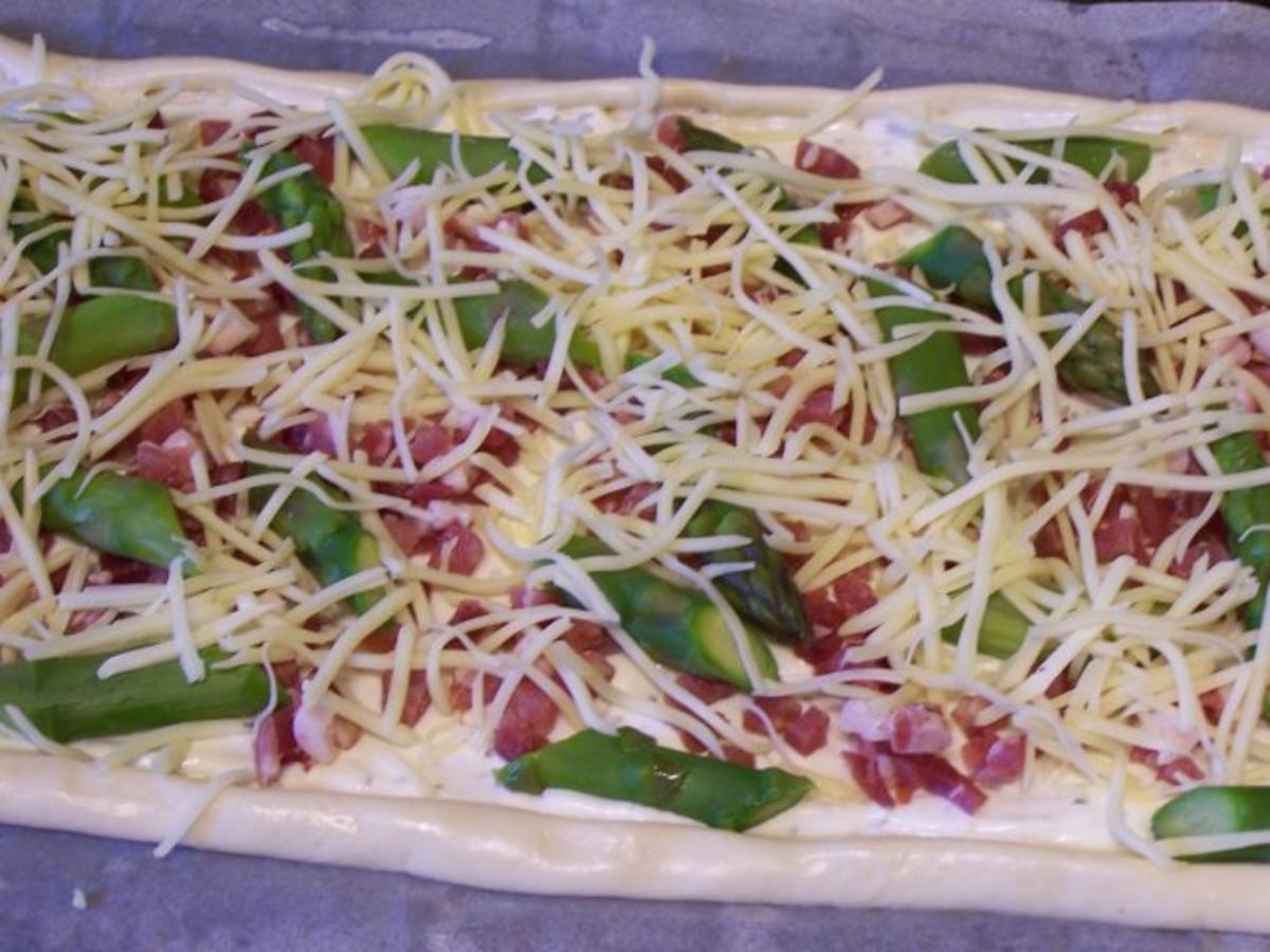 Flammkuchen vom grünem Spargel - Rezept - Bild Nr. 2