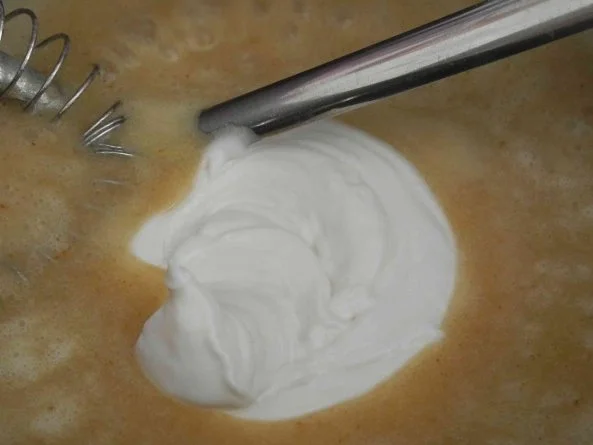 Aus dem Backofen : Spargel auf Reis-Schlagcreme mit Petersilien - Brot - Kruste überbacken - Rezept - Bild Nr. 7