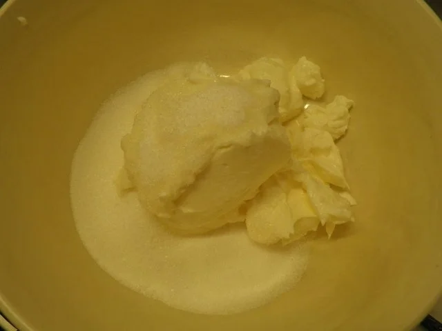 Rezept: Kleine Nougat - Mascarpone - Torte ... Bild Nr. 5 Kleine Nougat - Mascarpone - Torte ... - Rezept - Bild Nr. 5