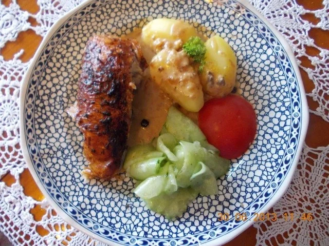 Rezept: Hähnchen in Wacholdersahne Bild Nr. 2 Hähnchen in Wacholdersahne - Rezept - Bild Nr. 2