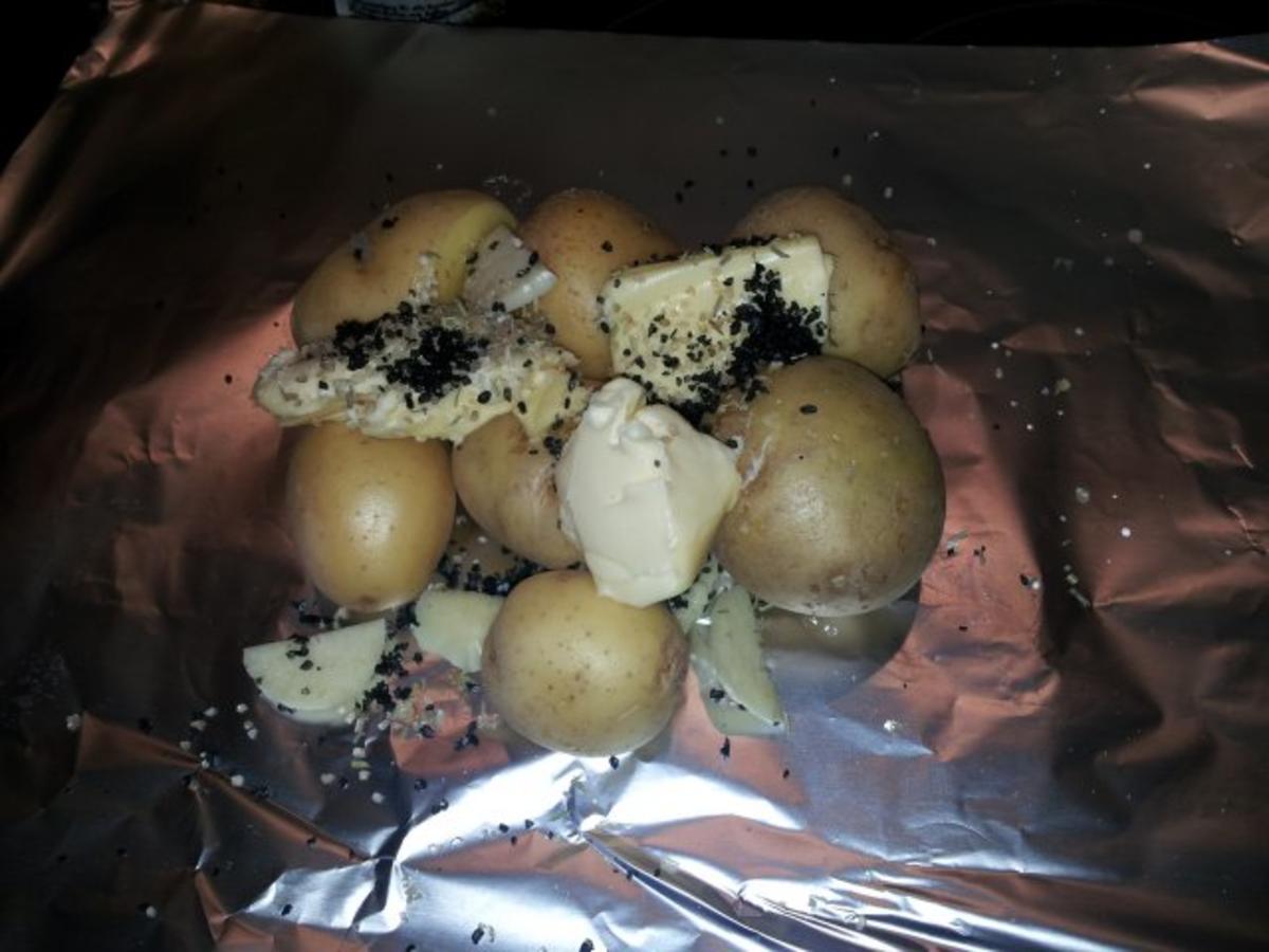 PutensteakEi mit Grillkartoffeln und Grillgemüse - Rezept - Bild Nr. 4