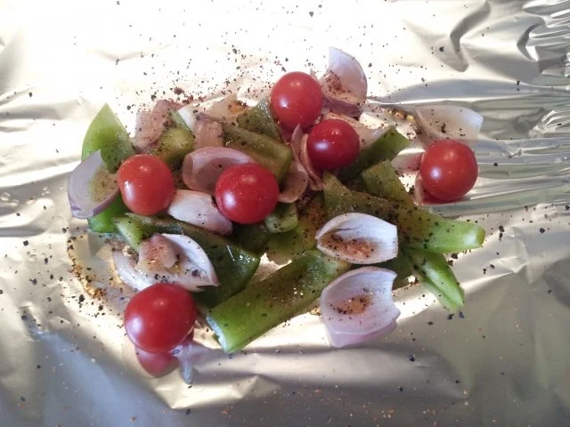 PutensteakEi mit Grillkartoffeln und Grillgemüse - Rezept - Bild Nr. 3