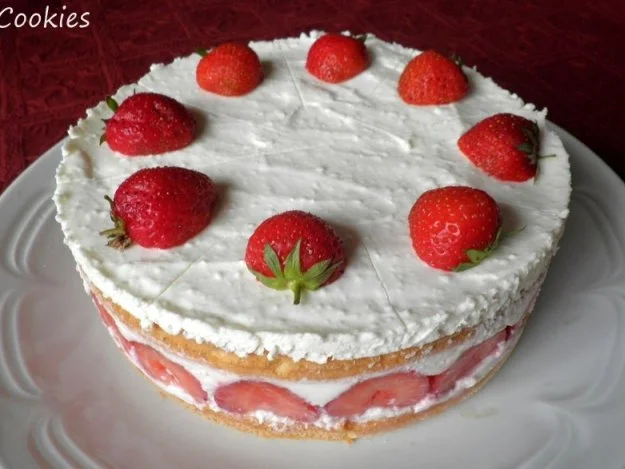 Kleine Erdbeer - Käse - Torte ... - Rezept