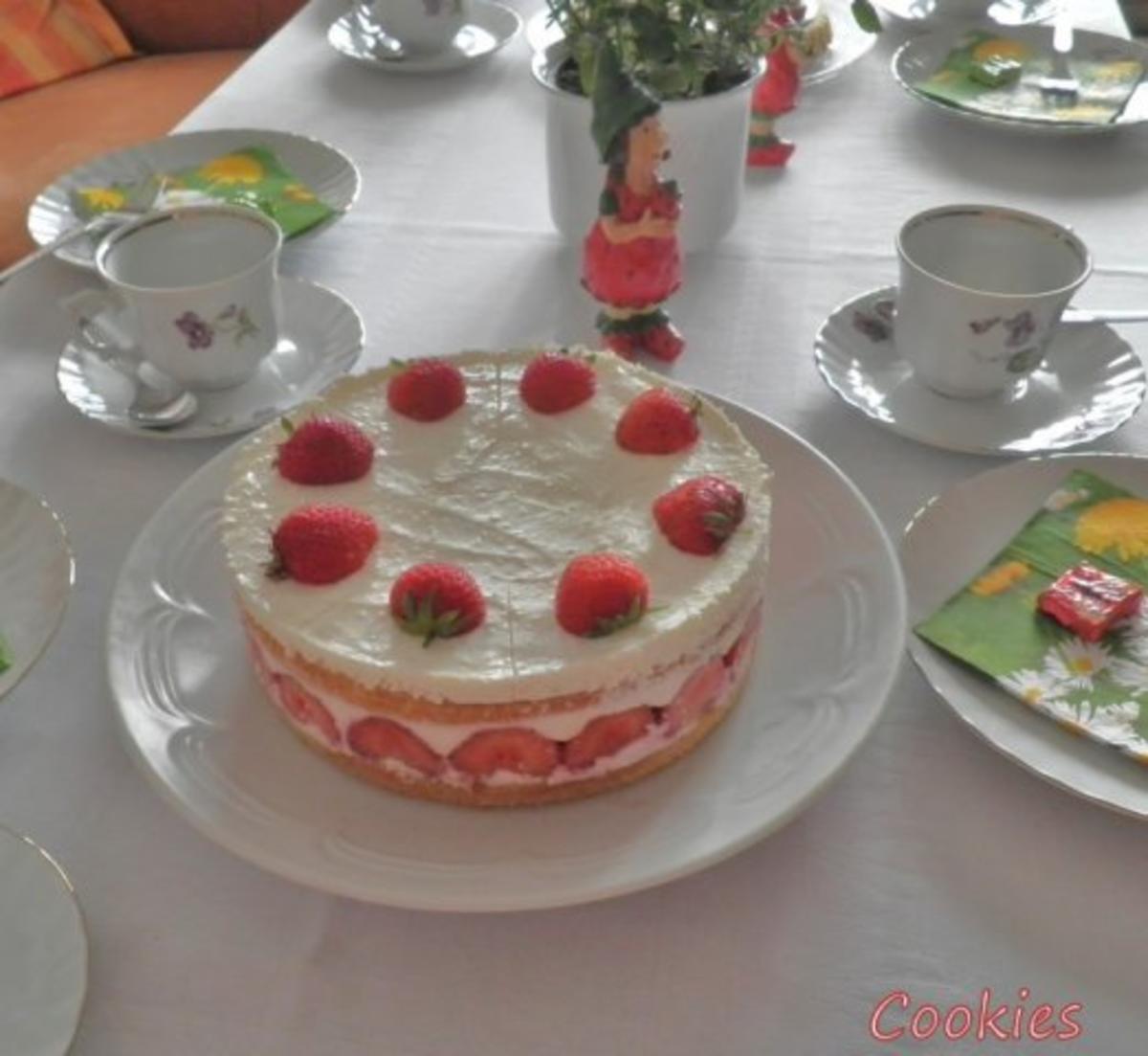 Kleine Erdbeer - Käse - Torte ... - Rezept - Bild Nr. 5