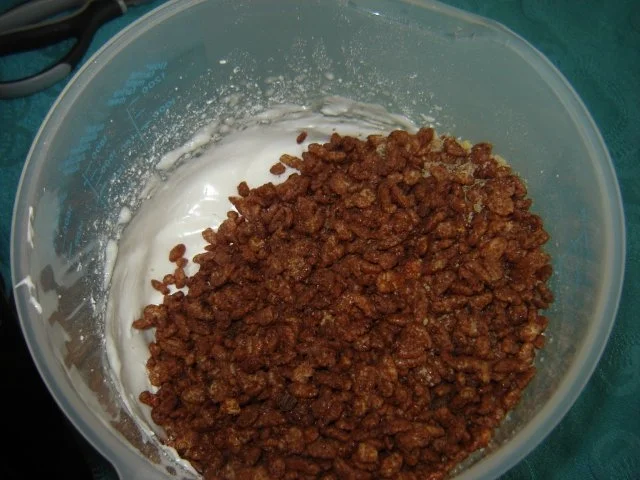 Rezept: Schoko-Baiser Kracher Bild Nr. 6 Schoko-Baiser Kracher - Rezept - Bild Nr. 6