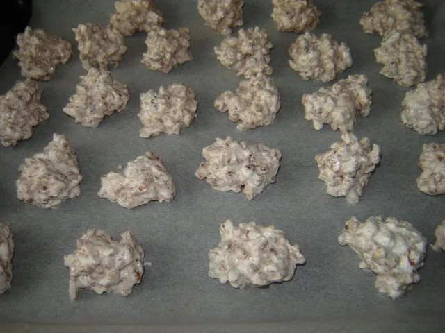 Rezept: Schoko-Baiser Kracher Bild Nr. 8 Schoko-Baiser Kracher - Rezept - Bild Nr. 8