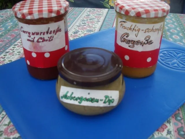 Currywurstsoße auf Tomatenbasis - Fruchtige Currysoße für Grillfleisch - Auberginen - Dip - Rezept - Bild Nr. 9