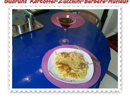 Rezept: Auflauf: Kartoffel-Zucchini-Berbere-Auflauf Bild Nr. 11 Auflauf: Kartoffel-Zucchini-Berbere-Auflauf - Rezept - Bild Nr. 11