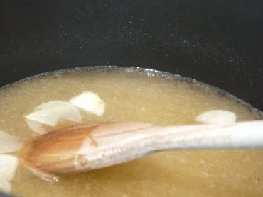 Rezept: Rosmarin-Knoblauch-Gelee Bild Nr. 8 Rosmarin-Knoblauch-Gelee - Rezept - Bild Nr. 8