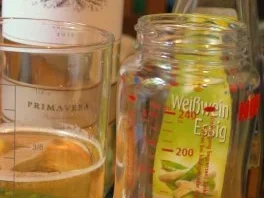 Rezept: Rosmarin-Knoblauch-Gelee Bild Nr. 2 Rosmarin-Knoblauch-Gelee - Rezept - Bild Nr. 2