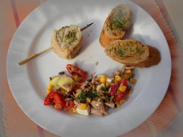 Rezept: Gegrillte Putenröllchen mit Basilikumpesto Bild Nr. 10 Gegrillte Putenröllchen mit Basilikumpesto - Rezept - Bild Nr. 10