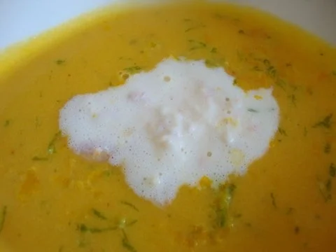 kalte Möhrensuppe mit lauwarmen Flusskrebssahneschaum - Rezept - Bild Nr. 2