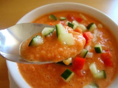 Rezept: Gazpacho nach "SuppenGeniesser Art" Gazpacho nach "SuppenGeniesser Art" - Rezept