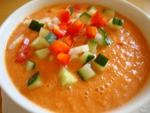 Rezept: Gazpacho nach "SuppenGeniesser Art" Bild Nr. 15 Gazpacho nach "SuppenGeniesser Art" - Rezept - Bild Nr. 15