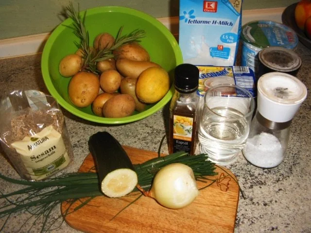 Sommerquark mit Sesamofenkartoffeln - Rezept - Bild Nr. 2