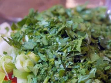 Kunterbunter Quinoasalat mit Orangen-Tomaten-Dressing - Rezept - Bild Nr. 7