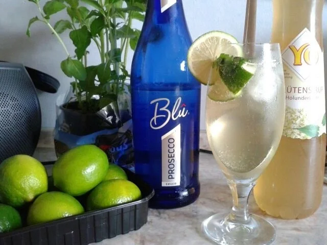 ***H U G O*** - Rezept - Bild Nr. 2