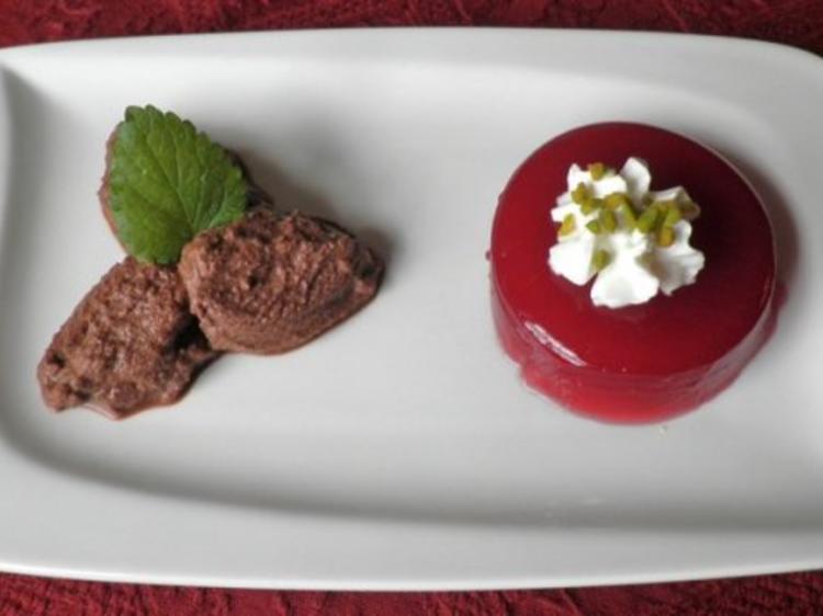 Himbeer - Wackelpudding und einfache Schokoladen Mousse ... - Rezept ...