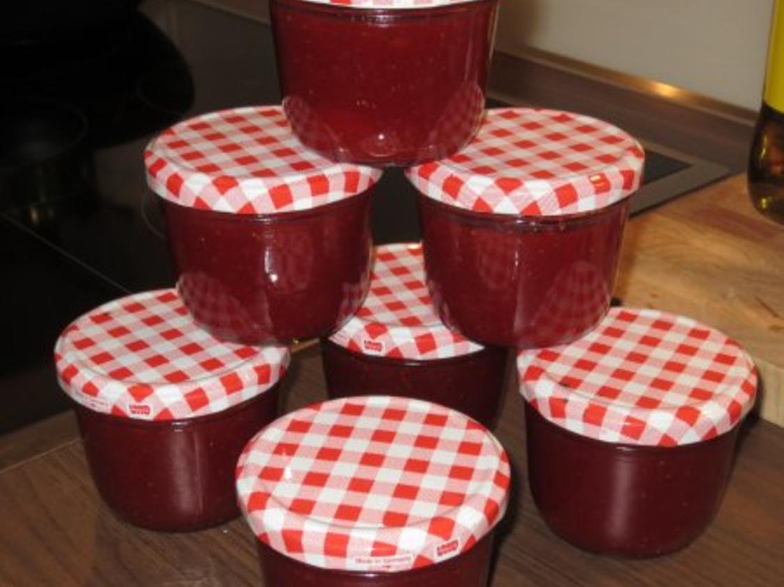 Erdbeermarmelade mit Holunderblütensirup - schnell &amp; einfach - von ...