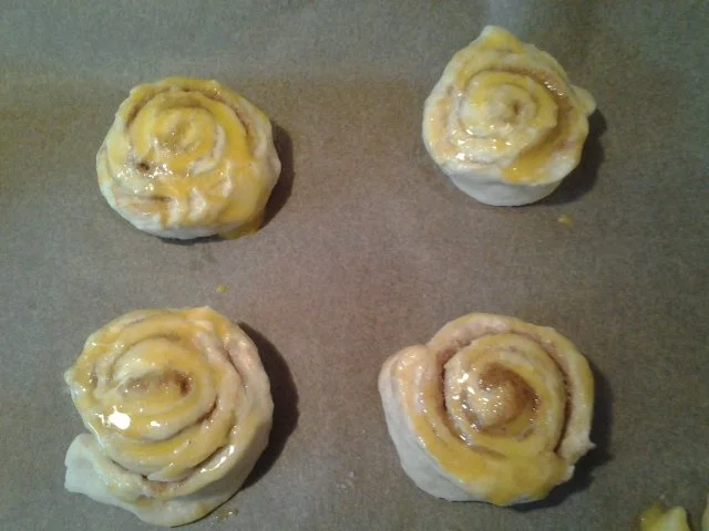 Zimtschnecken, schwedisch ( Kanelbullar) - Rezept - Bild Nr. 2