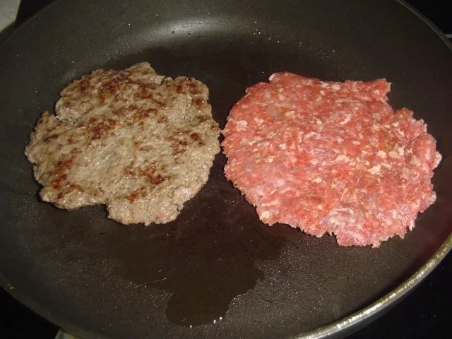 Rezept: Hamburger Bild Nr. 4 Hamburger - Rezept - Bild Nr. 4