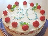 Erdbeertorte mit Quarkcreme - Rezept