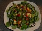 Feldsalat mit Pfirsichen und Balsamico - Rezept