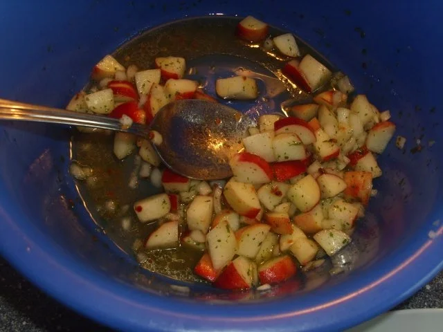 Rezept: Feldsalat mit Pfirsichen und Balsamico Bild Nr. 4 Feldsalat mit Pfirsichen und Balsamico - Rezept - Bild Nr. 4