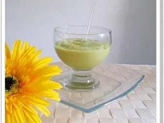 Avocado - Honigmelone - Banane Smoothie - Rezept - Bild Nr. 9