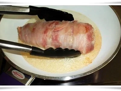 Schweinefilet im Speckmantel mit Kartoffelklößen und Puszta Salat - Rezept - Bild Nr. 6