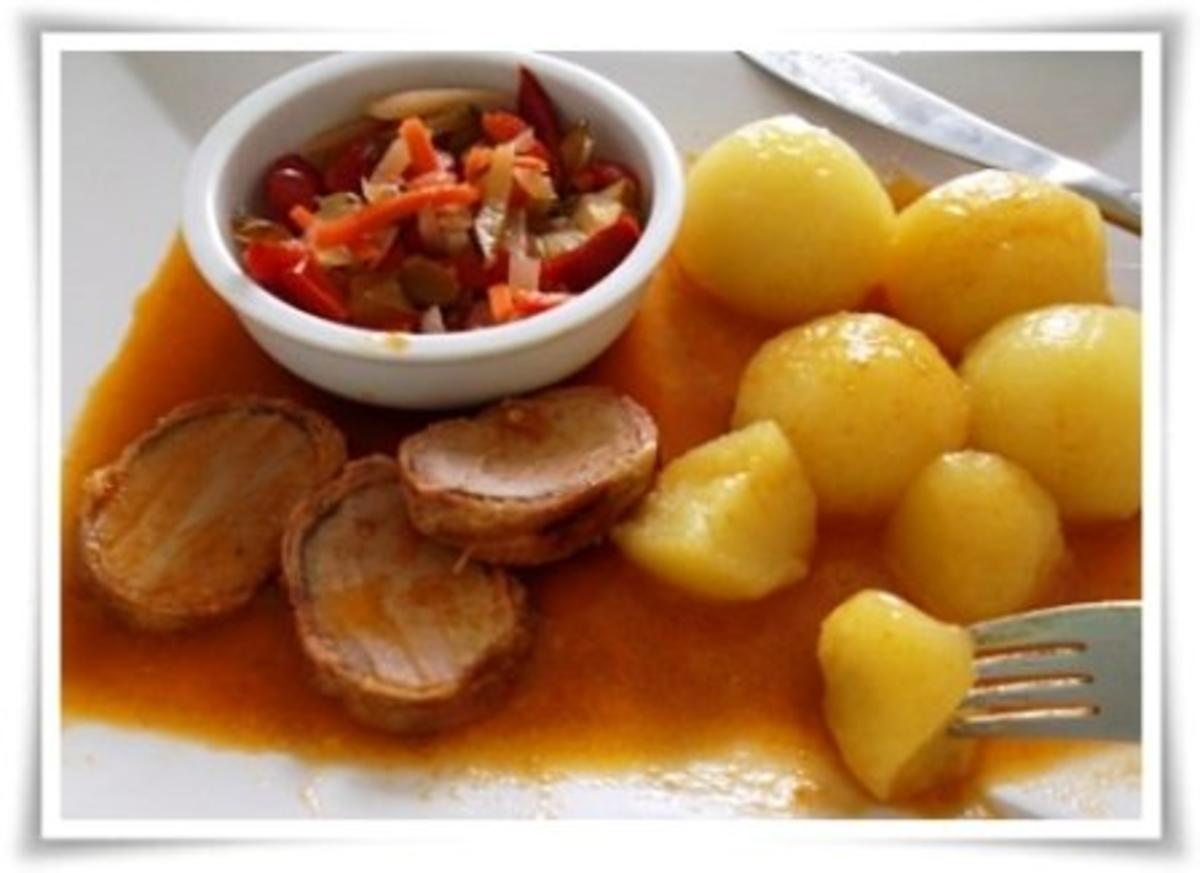 Schweinefilet im Speckmantel mit Kartoffelklößen und Puszta Salat - Rezept - Bild Nr. 20