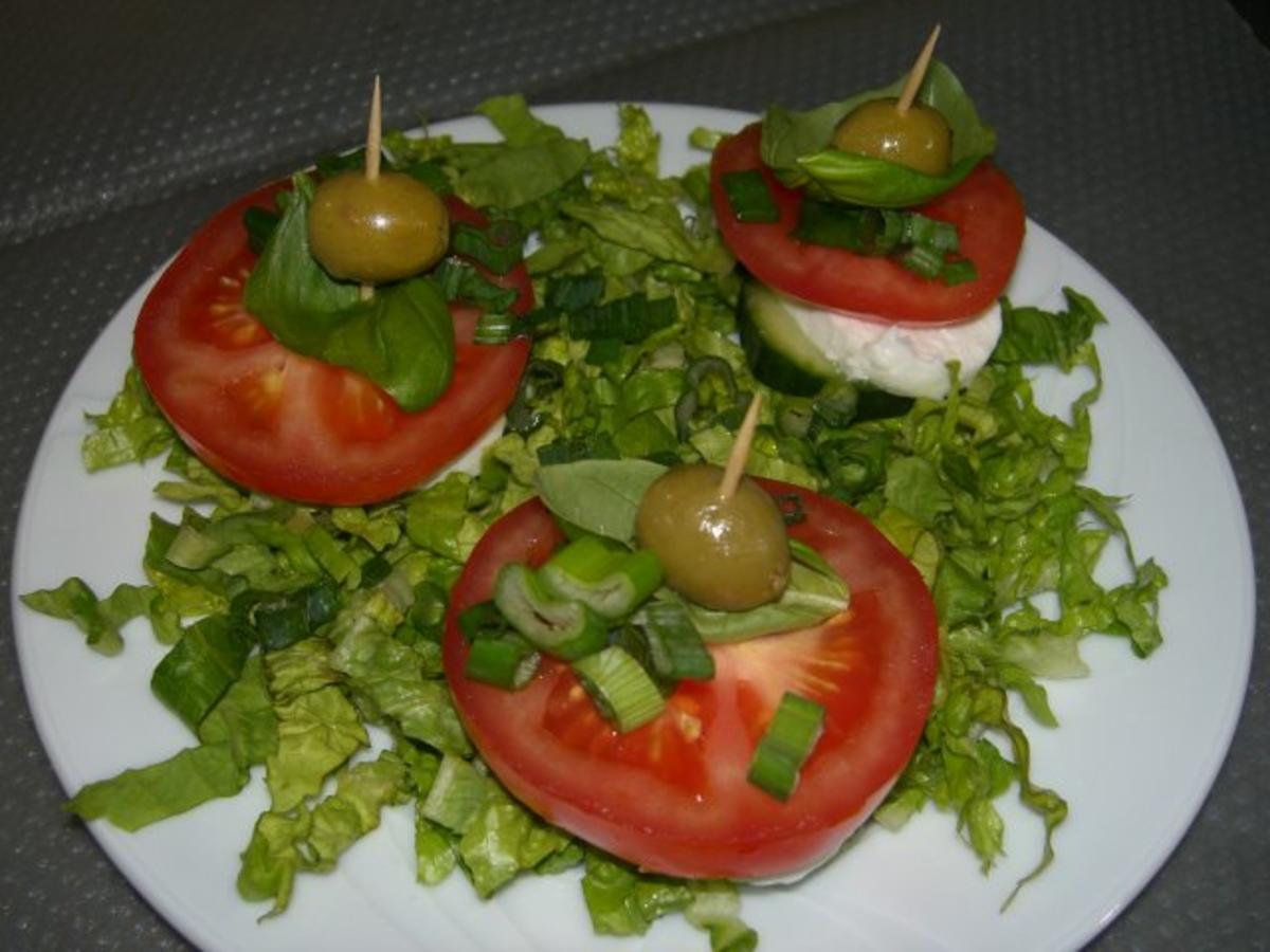 Bilder für Tomate-Mozzarellatürmchen - Rezept